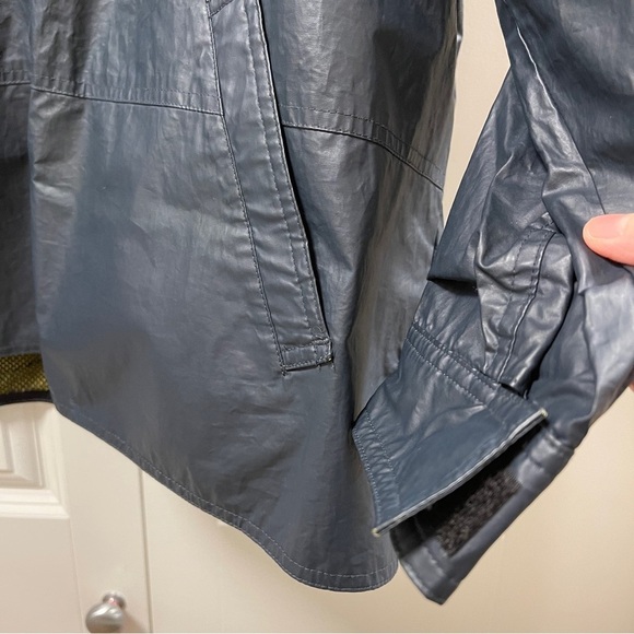 Vintage Streetwear Calvin Klein Jeans 1/2 Zip Pullover Raincoat Navy Black - M - Picture 10 of 14